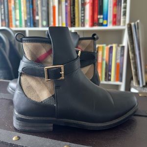 BURBERRY Women Bootie House Check Print Leather Ankle Boots Shoes Size 38 US 8